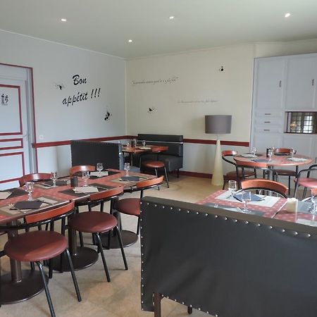 Hotel Restaurant Le Chalet Guéméné-Penfao Eksteriør bilde